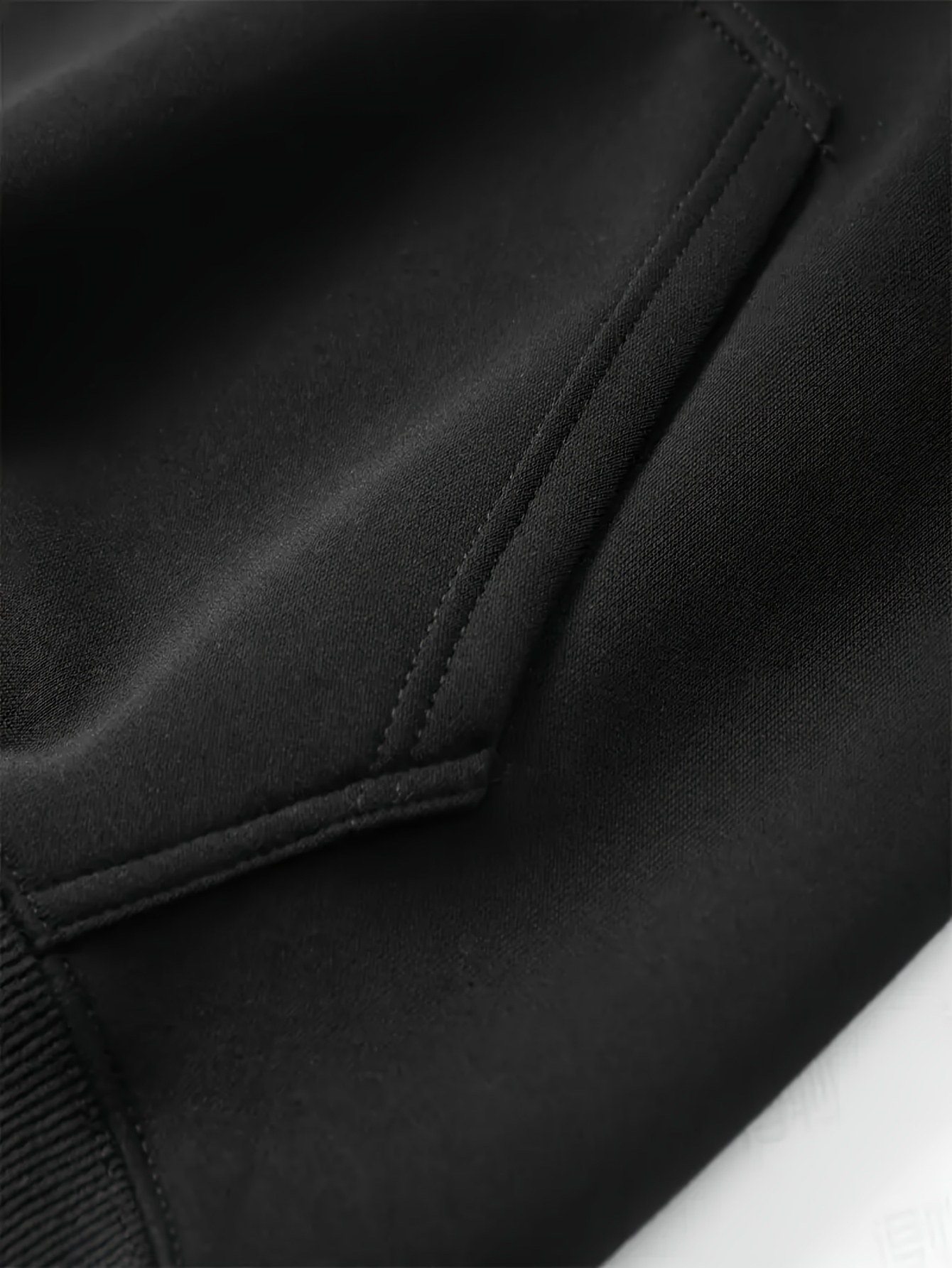 Sweat à capuche noir pour homm - Street Fashion Theme avis et prix